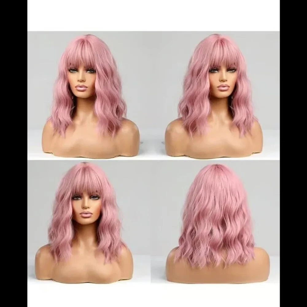 Soft Wavy Pink Women's Wig with Bangs - Fashionable Everyday Style
